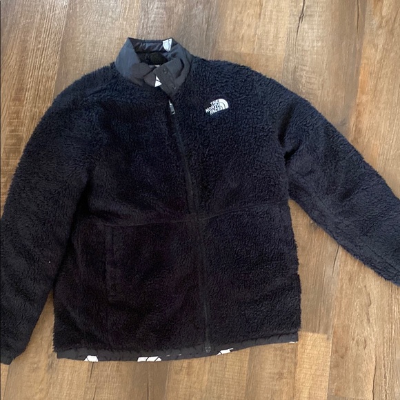 Kids Black and White Jacket - Picture 9 of 9